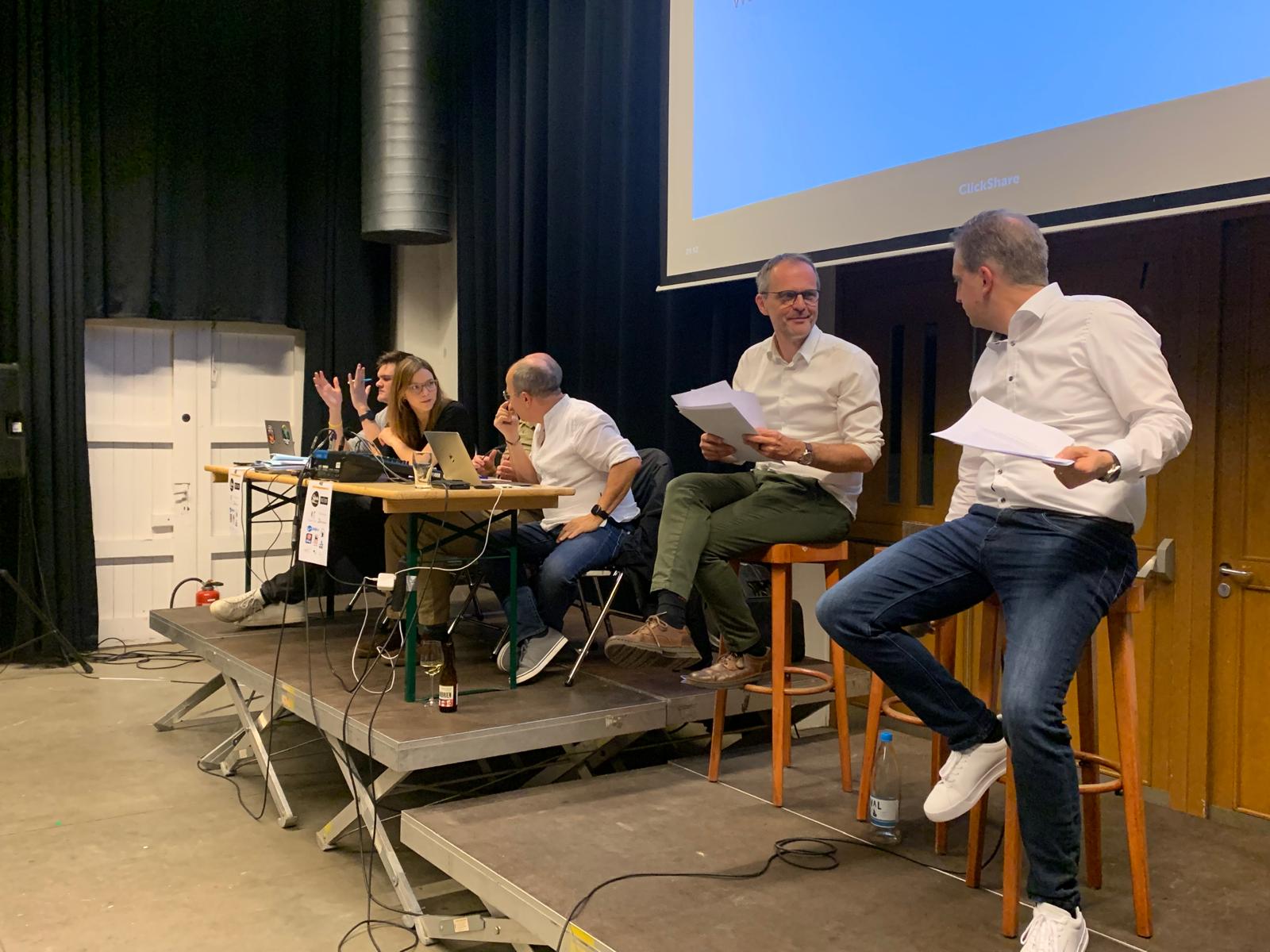 Sfeerbeeld van de quiz avond